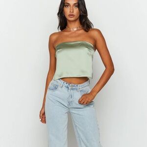 Beginning boutique Ibiza green Satin halter/ Strapless Top Sz 4